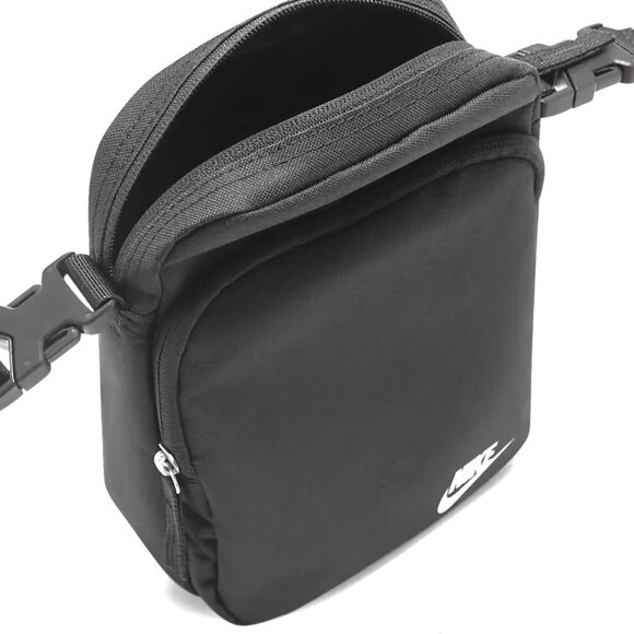 NEW - NIKE Heritage Crossbody Bag in Black and White - Picture 3 of 16
